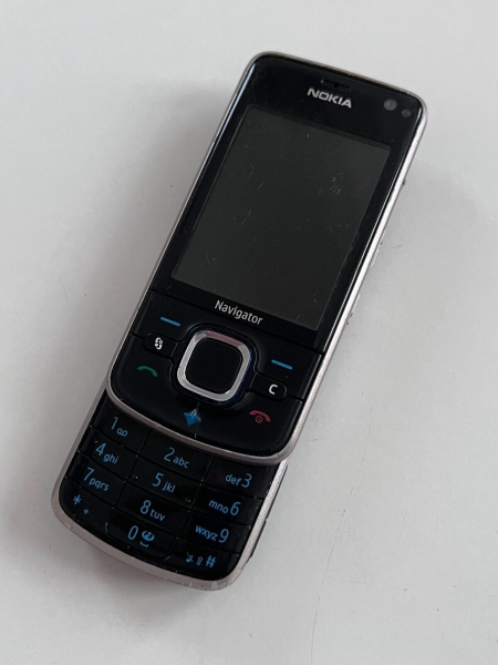 Nokia 6210 Navigator – Smartphone schwarz (entsperrt)