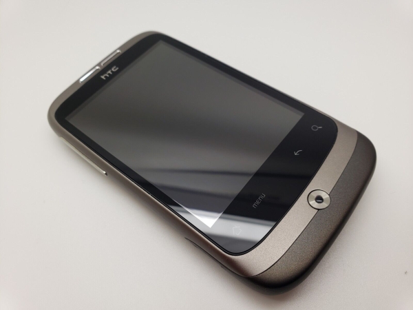 Sehr guter Zustand entsperrt HTC Wildfire A3333 – braunes Smartphone KOSTENLOSER VERSAND