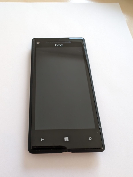 HTC  Windows Phone 8X – 16GB – Graphite Black (Ohne Simlock) Smartphone