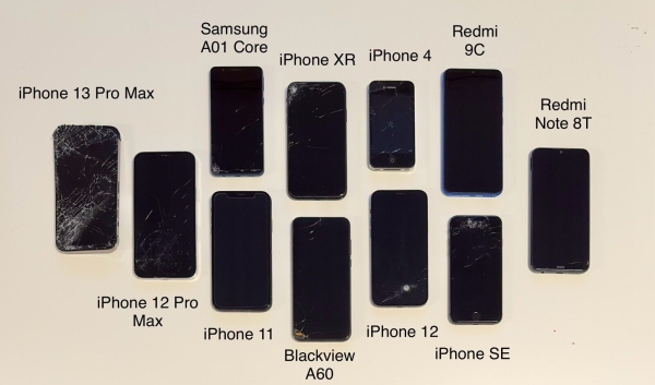 Konvolut 11 Smartphone ( Apple/Samsung/Redmi/Blackview)