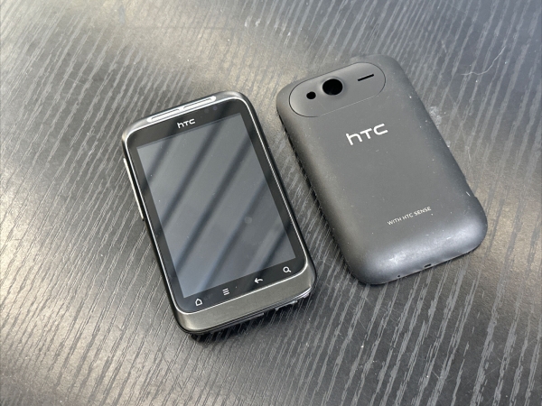 HTC Wildfire PG76100 schwarz Smartphone – als Ersatzteil