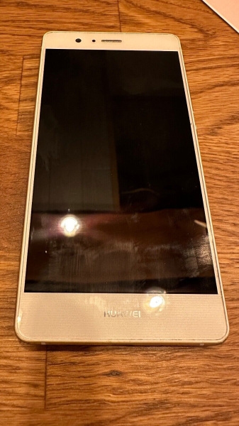 Smartphone / Huawei P9 lite / 16GB / Weiß