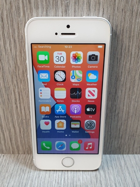 A1723 Apple iPhone SE 32GB Spacegrau (weiß vorne) entsperrt Klasse C EF3001