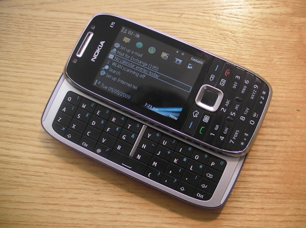 Nokia E75 – silberschwarz (entsperrt) Smartphone funktioniert aber mit Sim Tray Fehler