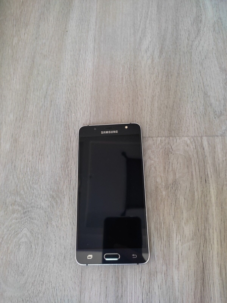 Samsung  Galaxy J5 SM-J500F/DS – 8GB – Schwarz (Ohne Simlock) Smartphone