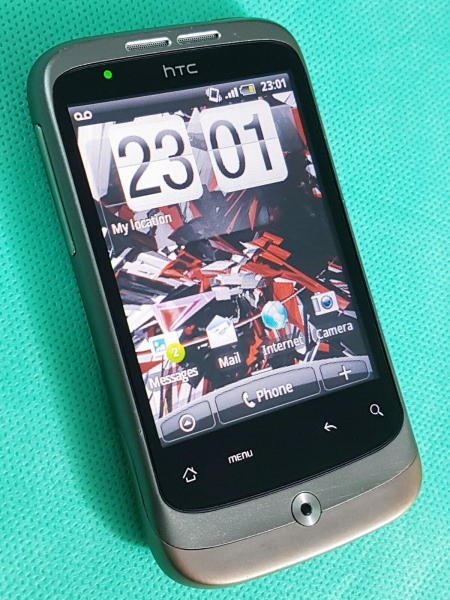HTC Wildfire A3333 (entsperrt) 3G Smartphone Top Zustand mit Ladegerät