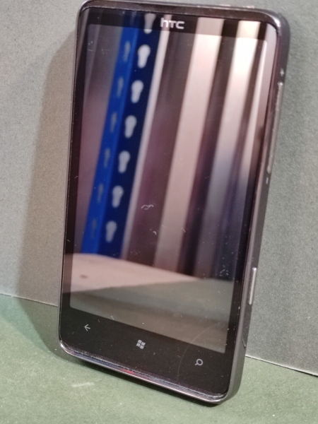 HTC HD7 8GB – Schwarz – Windows Smartphone – O2 Network #13