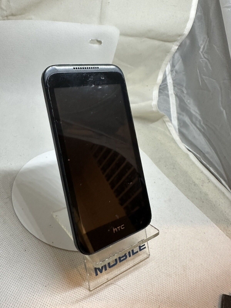 HTC Desire 320 Smartphone unvollständig defekt