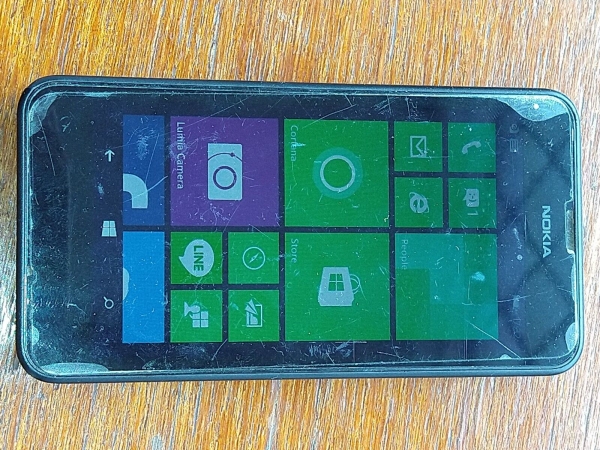 Nokia Lumia 530 – Windows – Schwarz & Grün Abdeckungen (entsperrt) Smartphone