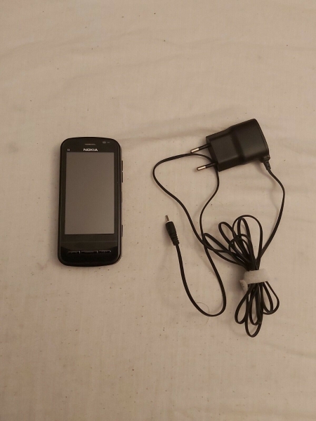 Nokia  C6-00 – Schwarz (Ohne Simlock) Smartphone touch defekt