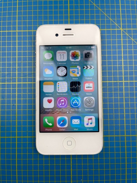 Apple iPhone 4s – 16 GB – weiß (EE) A1387 (CDMA + GSM)