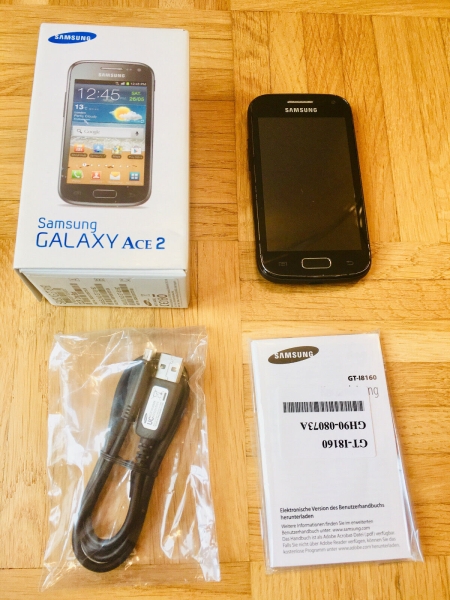 Samsung Galaxy Ace 2 GT-I8160 – Onyx Black (Ohne Simlock) Smartphone