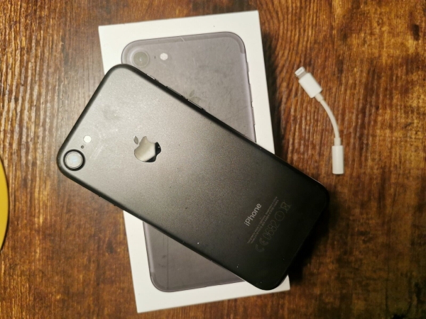 Apple iPhone 7 – 128GB – Schwarz entsperrt