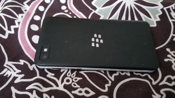 BlackBerry Z10 – 16 GB – Schwarz (entsperrt) Smartphone