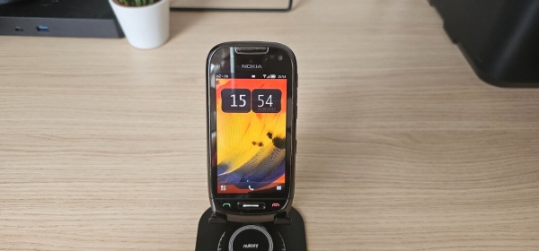 Nokia  C7-00 – 8GB – Charcoal Black (Ohne Simlock) Smartphone – TOP!!
