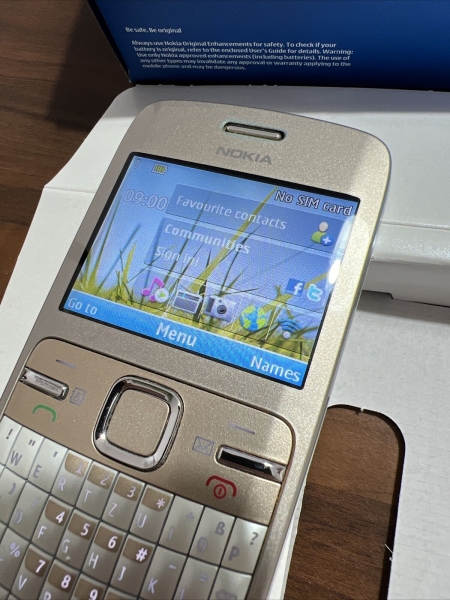 Nokia  C3-00 – Golden White (Ohne Simlock) Smartphone, OVP
