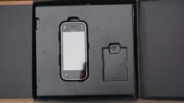 Nokia N97 mini Retro Handy / Smartphone in OVP ohne Simlock