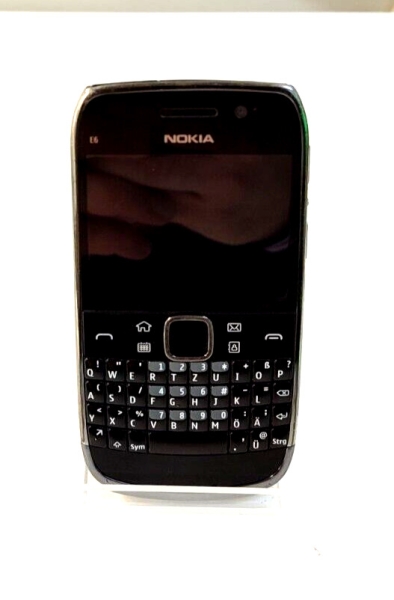 Nokia  E6-00 – Schwarz (Ohne Simlock) Smartphone, gute Zustand