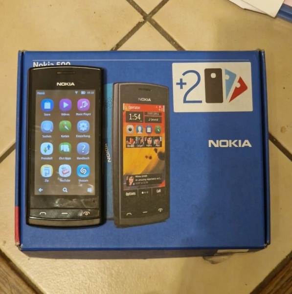 Nokia Asha 500 – Schwarz (Ohne Simlock) Smartphone mit OVP