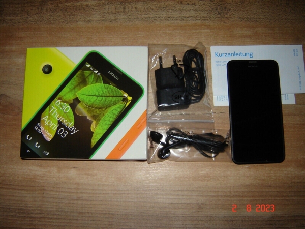 Nokia Lumia 630 SIM – 8GB – Schwarz (Ohne Simlock) Smartphone