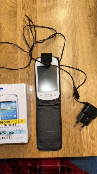 Samsung  Galaxy Star GT-S5280 – 4GB – Weiß (Ohne Simlock) Smartphone