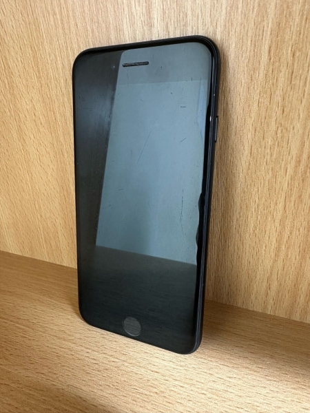 Apple iPhone SE (2020) 2. Gen 64GB schwarz entsperrt 4G Smartphone