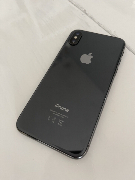 Apple iPhone X – 64 GB – Spacegrau (entsperrt) A1901 (GSM)