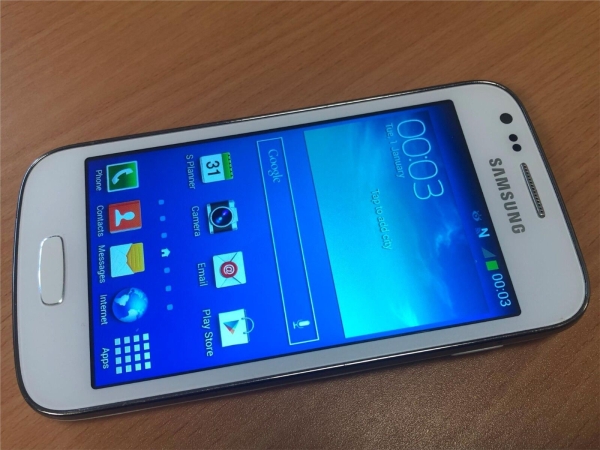 Samsung Galaxy Ace 3 S7275R 8GB weiß (entsperrt) Android 4 Smartphone