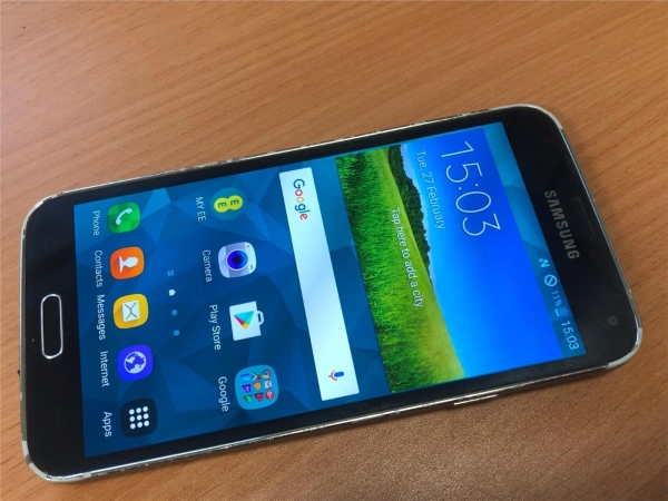 Samsung Galaxy S5 LTE-A – 16GB schwarz & gold (entsperrt) Android 6 Smartphone