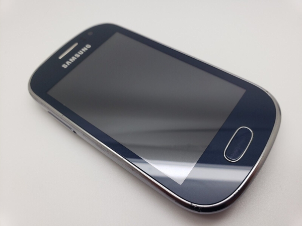 (ENTSPERRT) Sehr guter Zustand Samsung Galaxy Fame GT-S6810P blau Smartphone 3POST