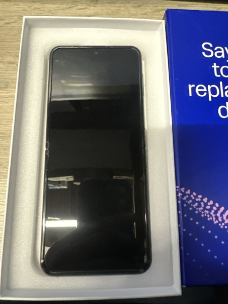Samsung Galaxy Z Flip4 SM/F721B 128GB schwarz 8GBRAM 12MP entsperrt Smartphone