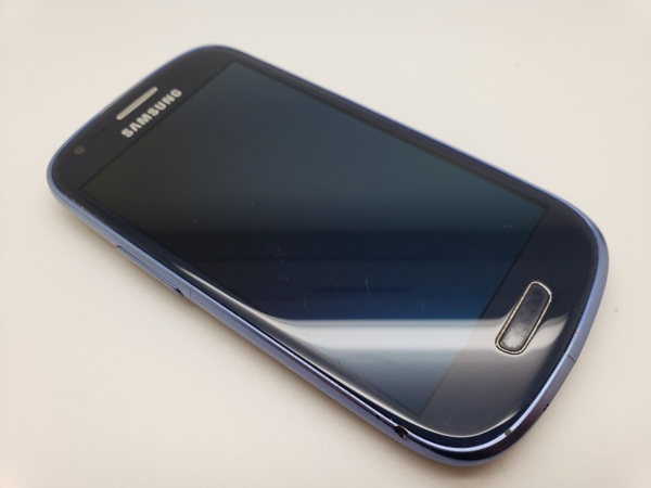 Top Zustand komplett entsperrt Samsung Galaxy S3 Mini GT-i8190 blau Smartphone