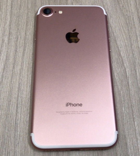 Apple iPhone 7 32GB entsperrt Roségold Klasse B guter Zustand