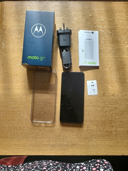 Motorola XT2137-1 Moto G50 5G 6,5″ Smartphone 64GB entsperrt Stahlgrau