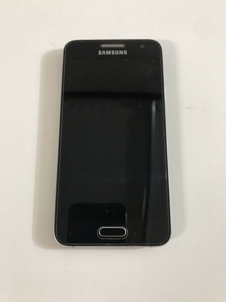 Samsung Galaxy A3 1 GB / 16 GB 4G (LTE) Smartphone schwarz