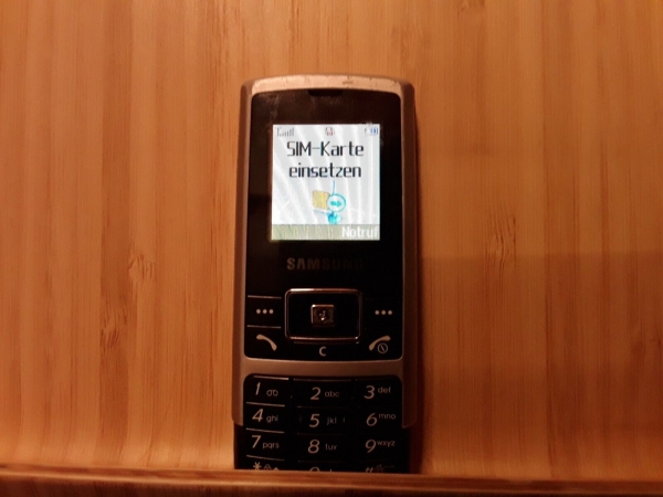 Handy Samsung SGH C130 schwarz (Ohne Simlock) Smartphone