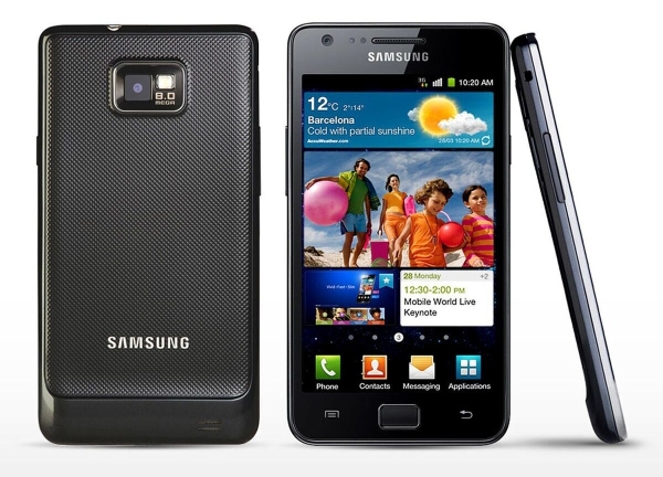 Sehr guter Zustand (entsperrt) schwarz Samsung Galaxy S2 GT-i9100 schwarz Smartphone 3POST