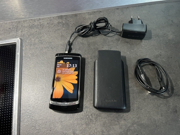 Samsung  Omnia i8910 HD – 16GB – Deep Black (Ohne Simlock) Smartphone