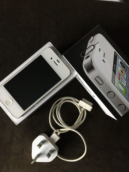 Apple iPhone 4s – 8 GB – weiß (entsperrt) A1332 EMC380B