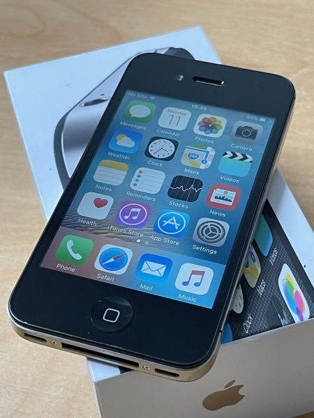 Apple iPhone 4s 8GB schwarz entsperrt A1387 mit Box, sehr guter Zustand UK Verkäufer
