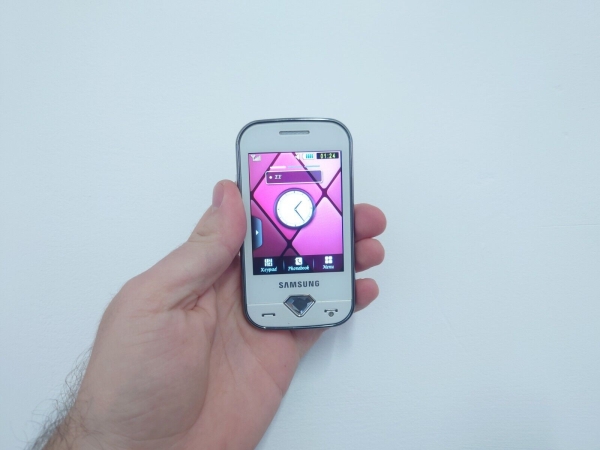 Samsung Diva GT S707070 perlweiß (entsperrt) Smartphone Handy Basic Touch