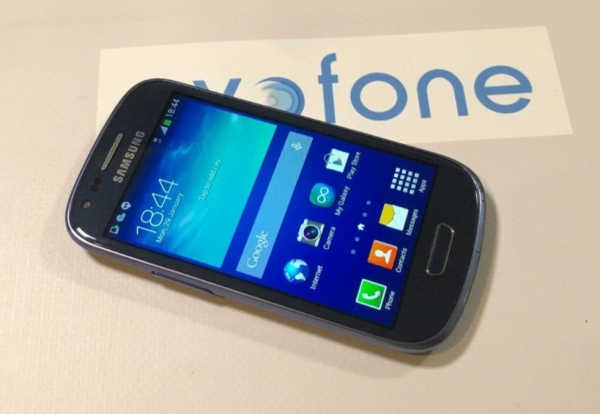 Samsung Galaxy S3 Mini Smartphone (GT-I8200N) entsperrt, blau, guter Ersatz!