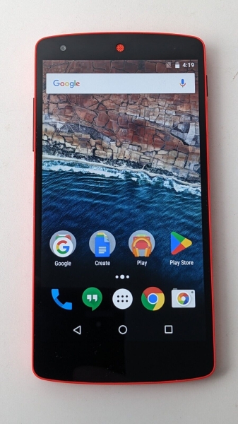 Nexus 5 D821 – 32 GB – Smartphone rot (entsperrt)