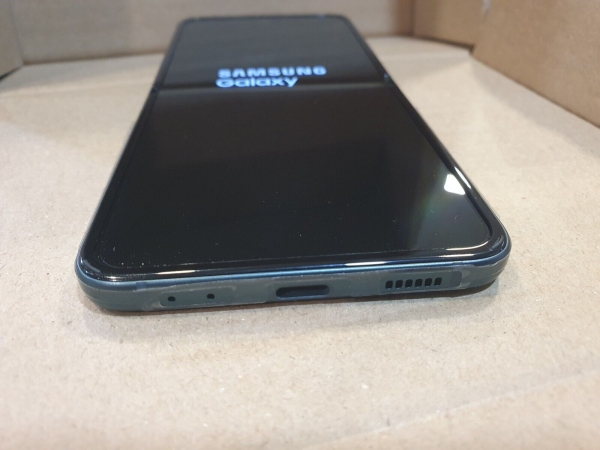 Samsung Galaxy Z Flip3 5G 128GB Smartphone entsperrt – grün