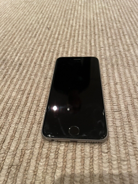 Apple iPhone 6s – 16 GB (entsperrt) – silber