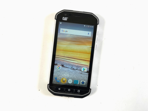 CAT S40 Dual SIM Robustes Smartphone entsperrt 16GB Durchschnittszustand Klasse C 973