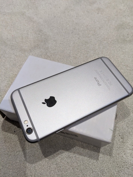 Apple iPhone 6 – 16GB – Spacegrau für Teile