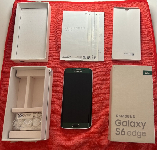 Samsung  Galaxy S6 Edge SM-G925F – 32GB – Green Emerald (T-Mobile) Smartphone