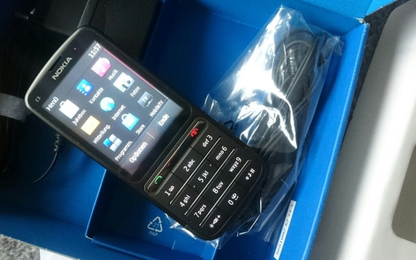 Nokia  C3-01 – Grau (Ohne Simlock) Smartphone wie Neu!!!