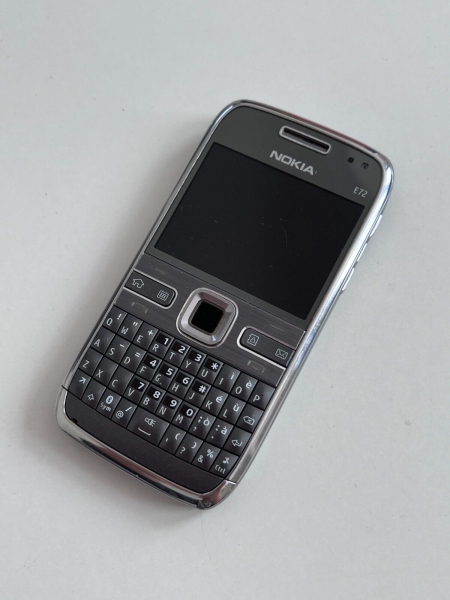 Nokia E72 – Silber (entsperrt) Smartphone Original Made in Finland Schöner Zustand